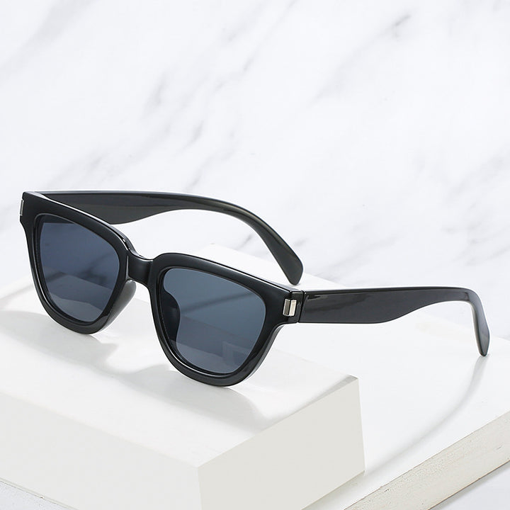 Fashionable Cat-Eye Sunglasses Stornfield