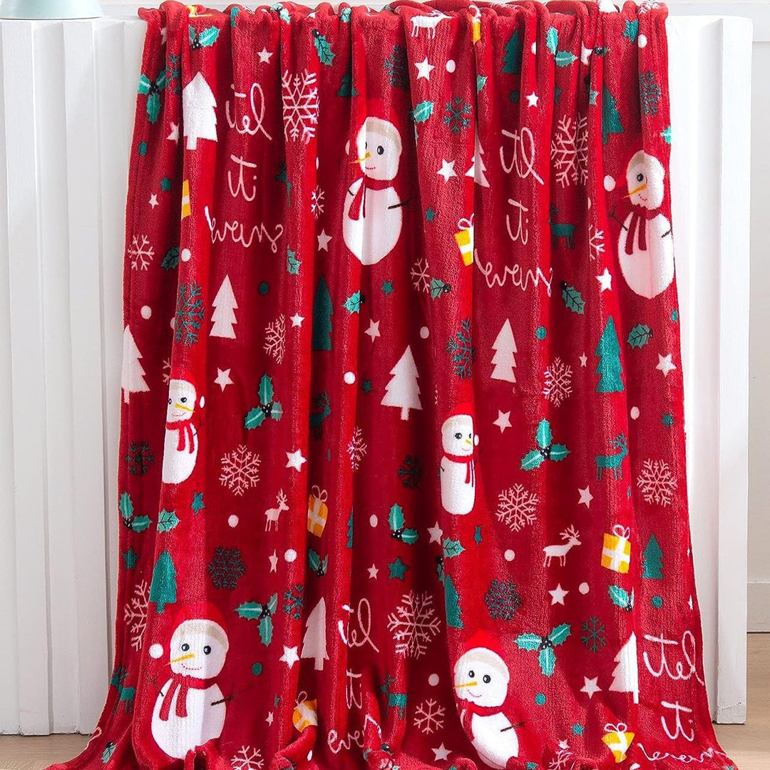 Festive Holiday-Themed Plush Throw Blanket