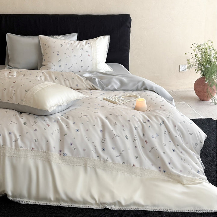 Floral Lace-Trim Satin Duvet Cover and Pillowcase Set