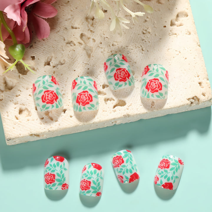 Artificial nails with romantic rose pattern Stornfield