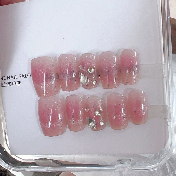Glamorous Decorative Press-On Nail Set Stornfield