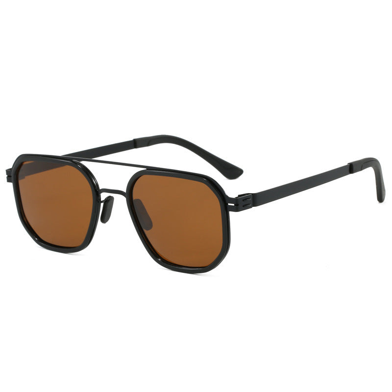 Ladies fashionable sunglasses in modern stylish design Stornfield