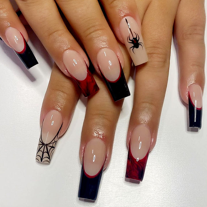 Themed Holiday Nail Art Stornfield