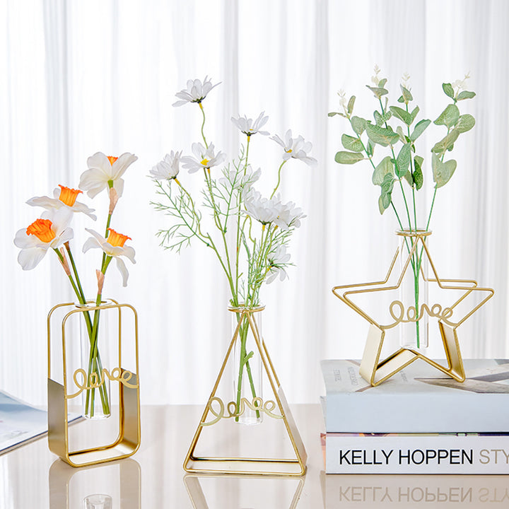 Decorative Heart-Shaped Glass Vase Stand