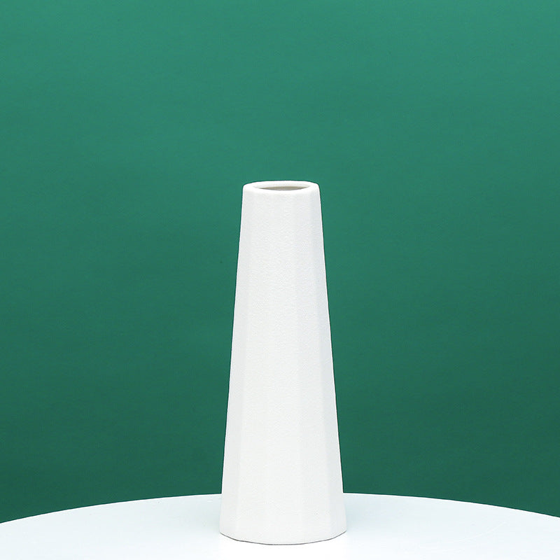 Elegant Tall Ceramic Flower Vase Stornfeild