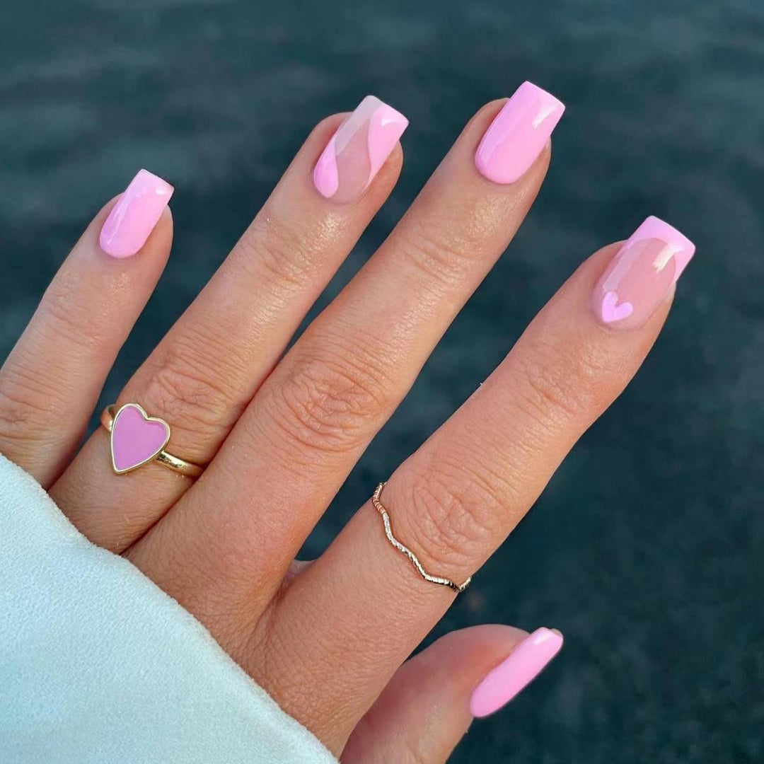 Elegant Heart Pattern Nail Art Extensions Stornfield