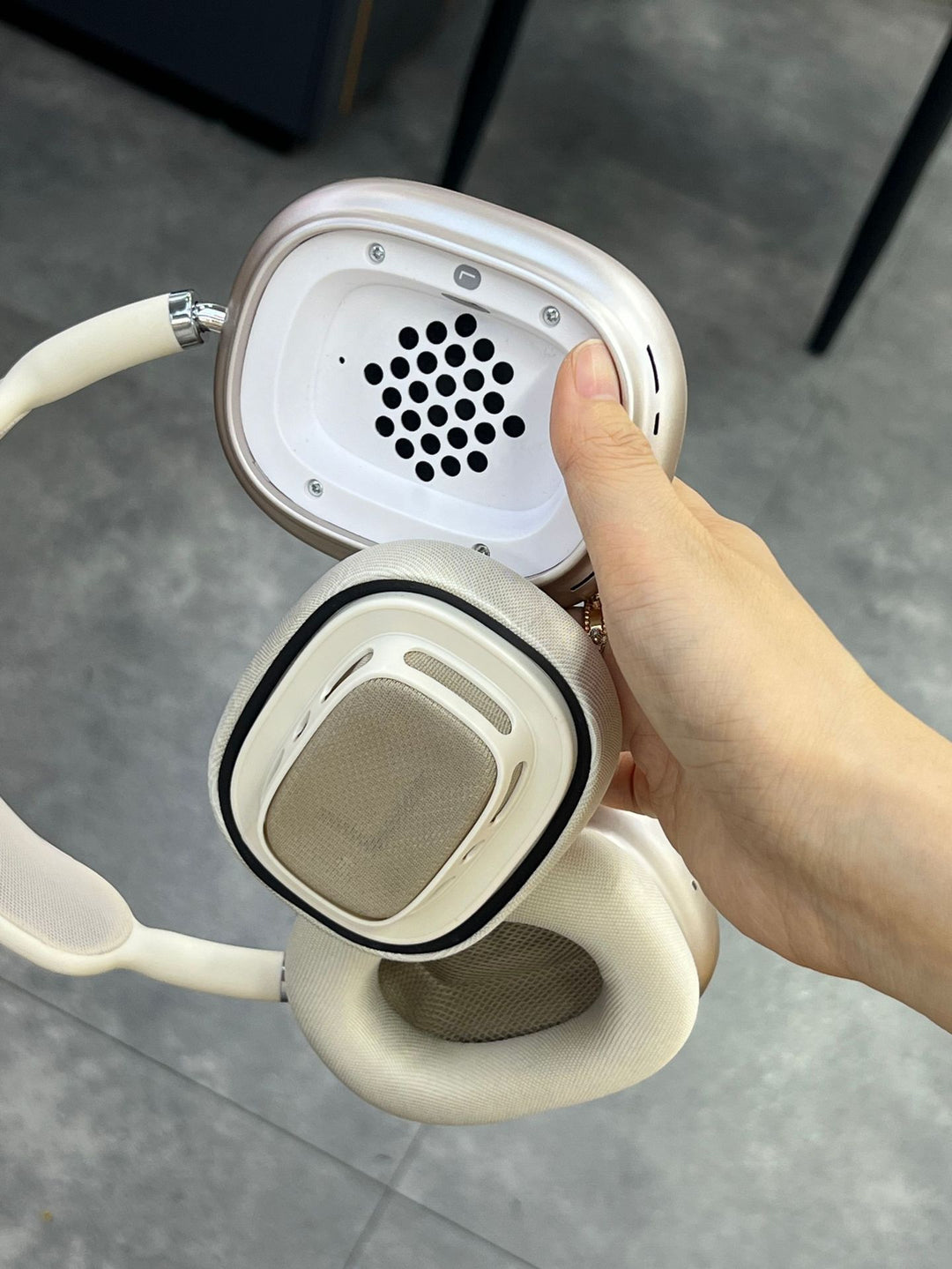 Wireless Over-Ear Headphones Stornfield