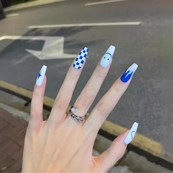 Artificial nail set with creative geometric design Stornfield