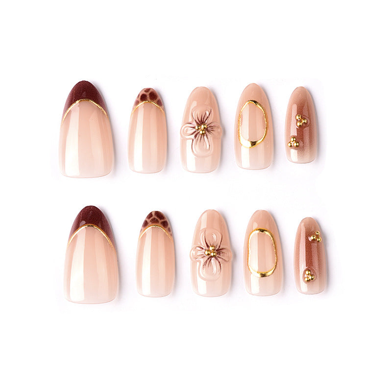 Elegant Floral Accent Press-On Nail Art Stornfield