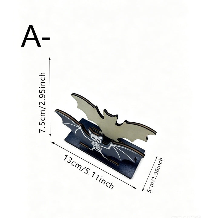 Creative card holder in bat shape Stornfield