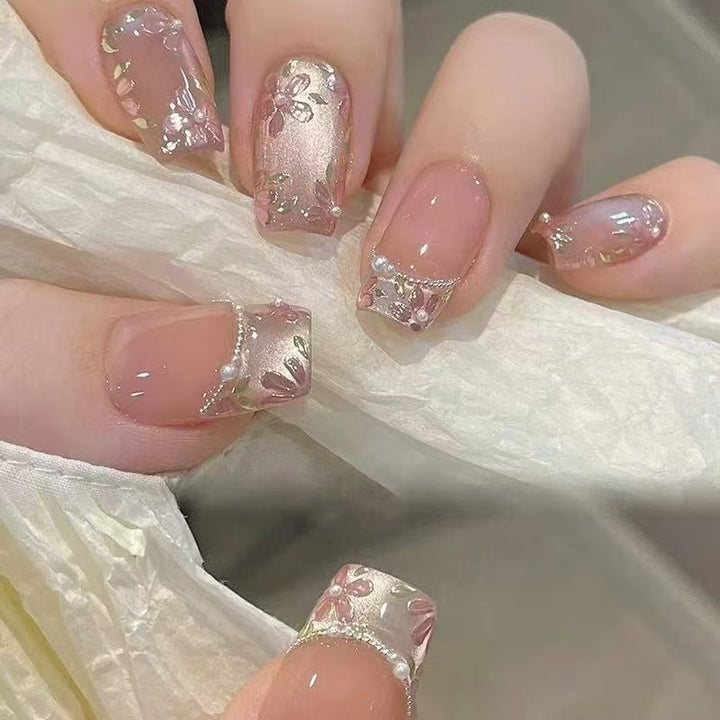 Artificial Nail Set with Floral Accents Stornfield
