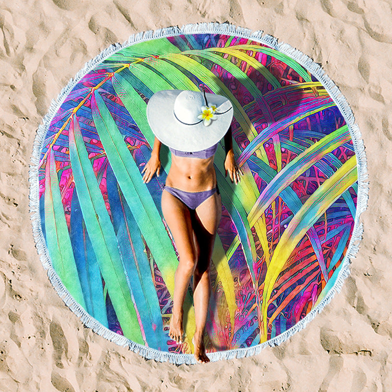 Round beach towel with tropical palm pattern Stornfield