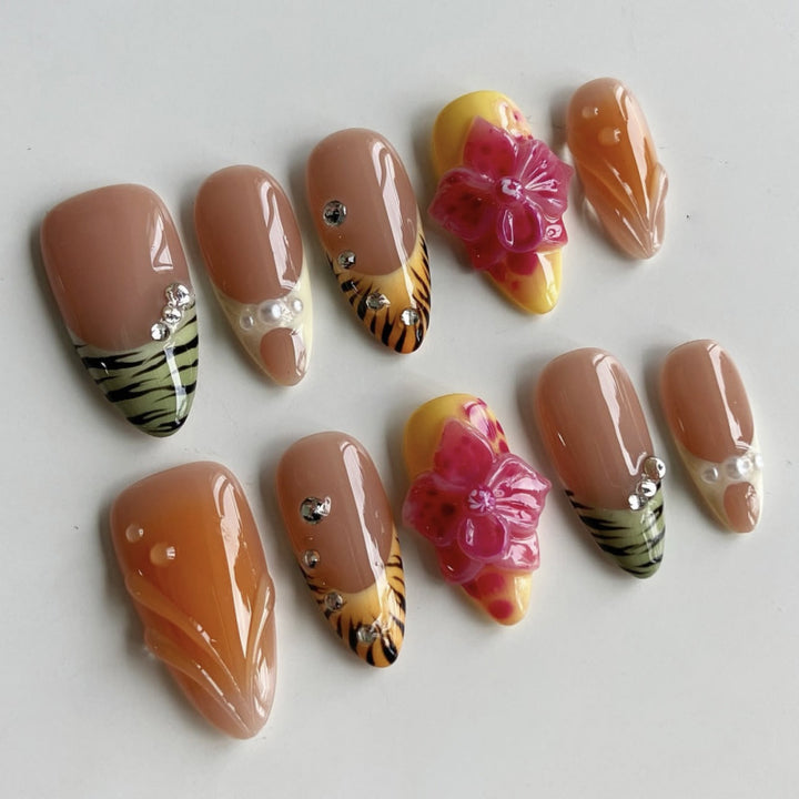 Artful nail art with floral accents Stornfield