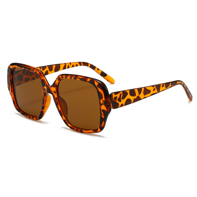 Women’s fashionable square sunglasses with wide frame Stornfield