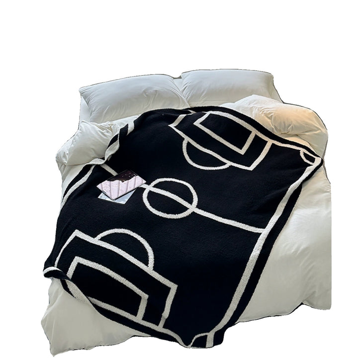 Cuddle blanket with large lettering motif and soft bouclé fabric