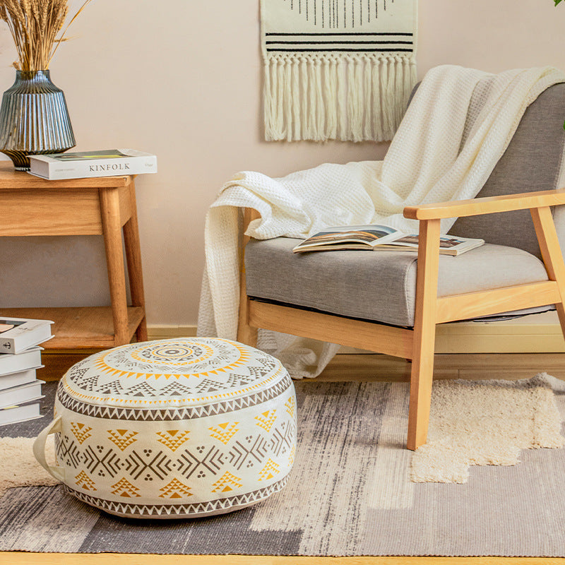 Beef seat pouf made of sturdy cotton blend with ethnic mandala print and carrying handle