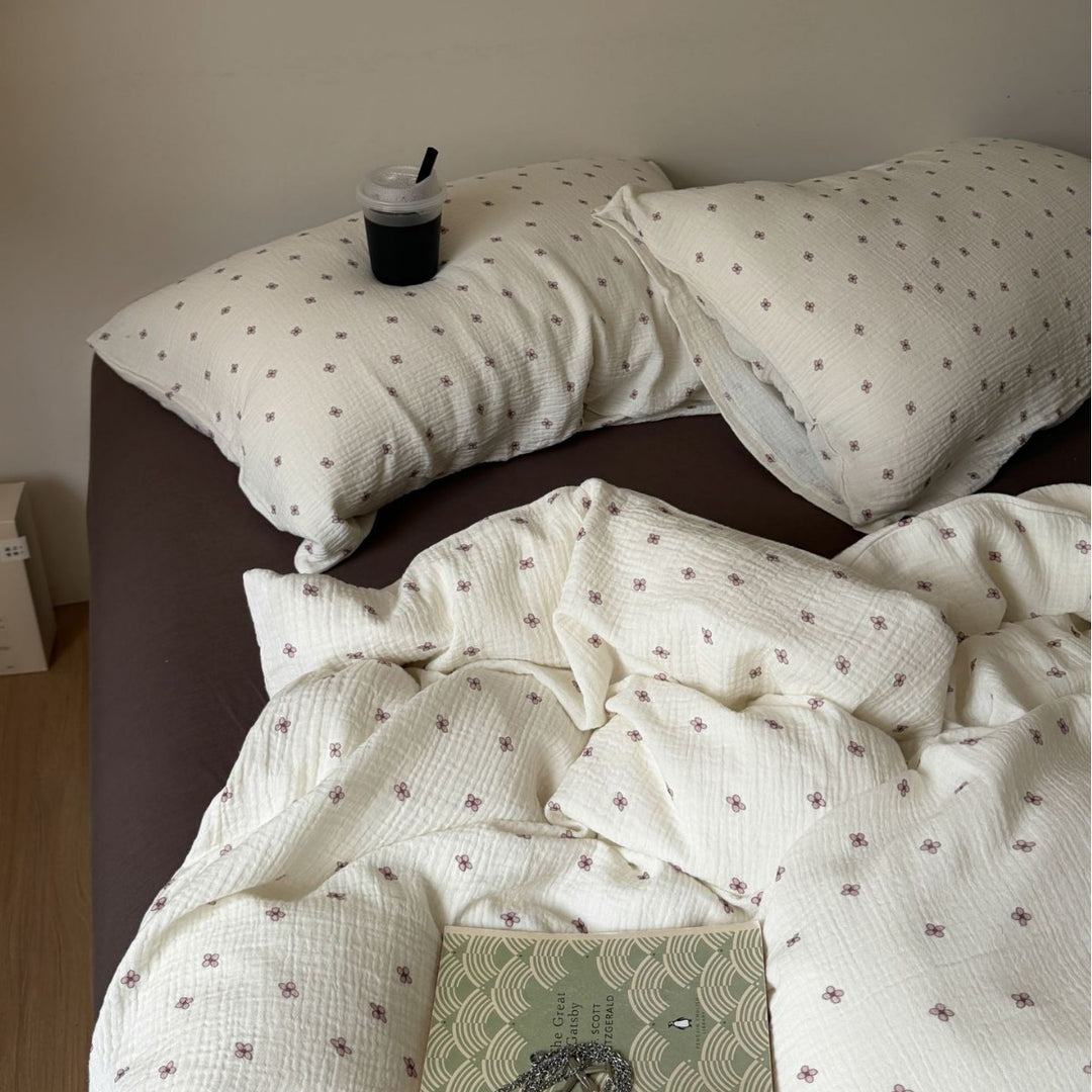 Cotton Muslin Duvet Cover and Pillowcase Set with Petite Floral Print