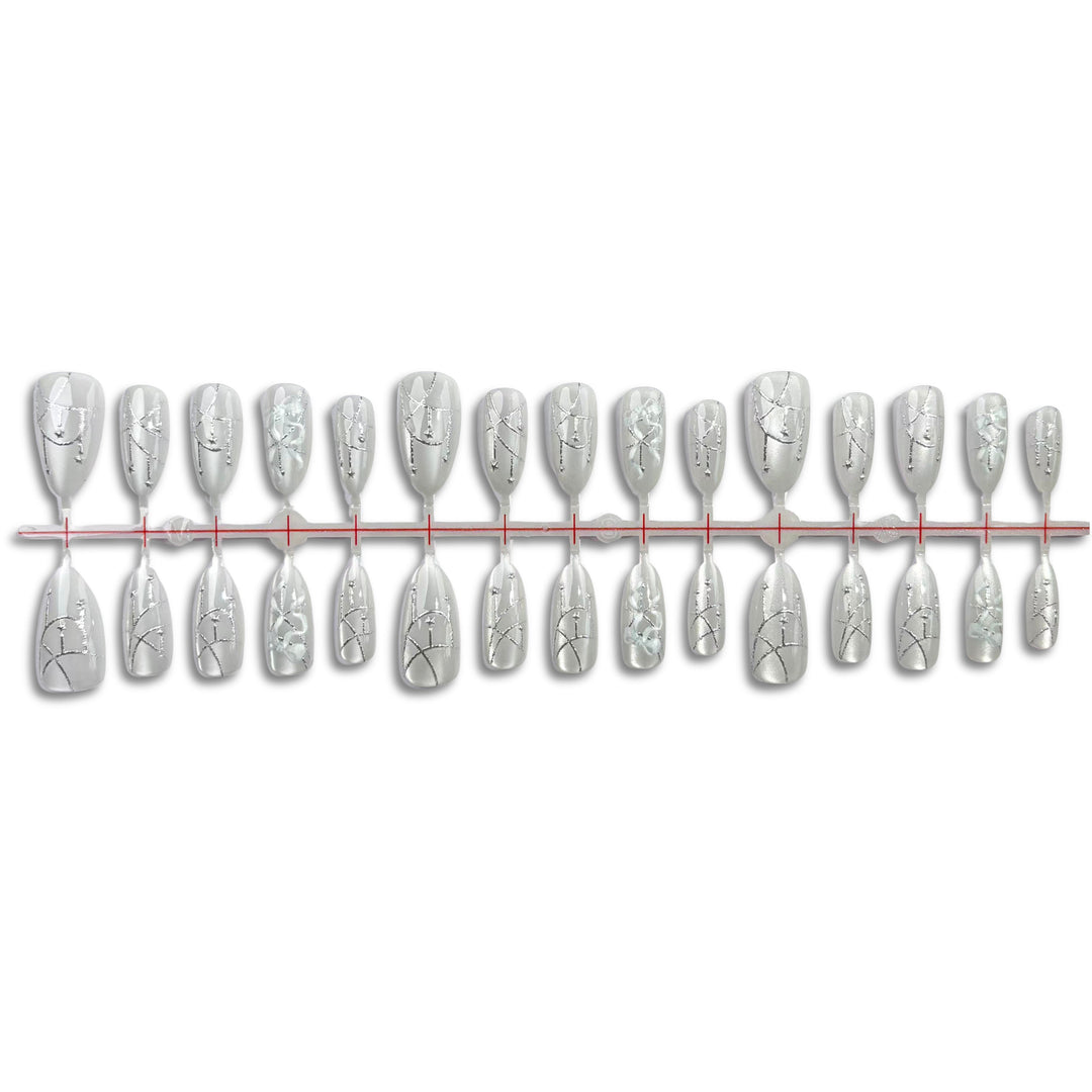 Decorative Press-On Nail Set with Elegant Silver Design