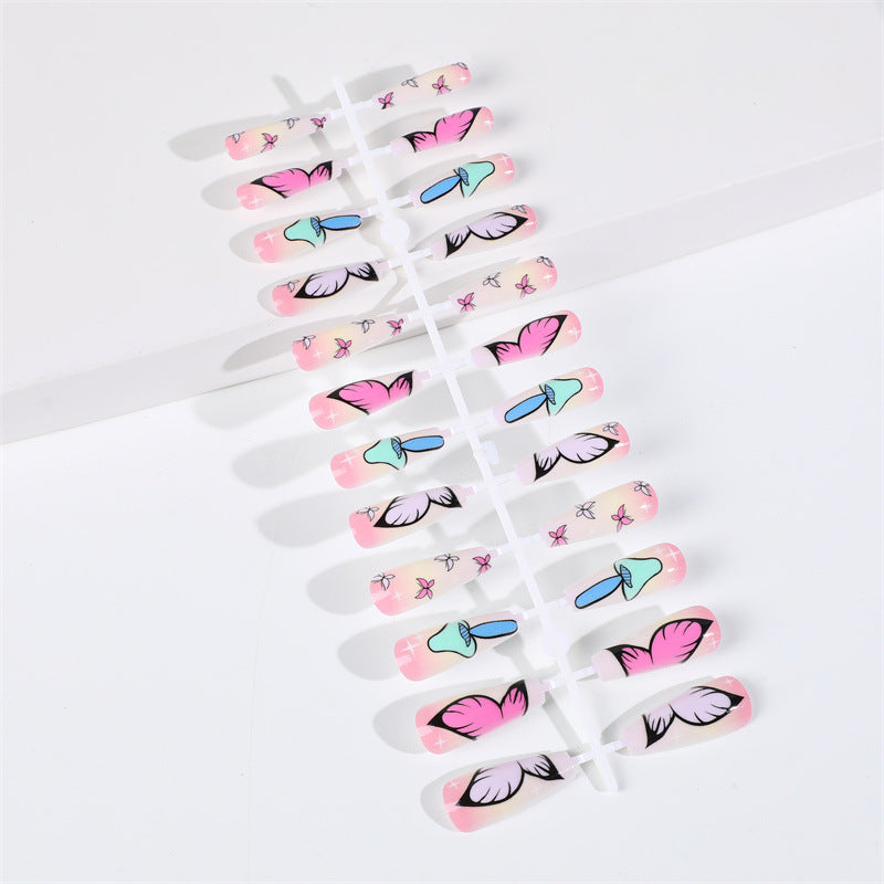 Artificial nails in elegant floral motif style Stornfield