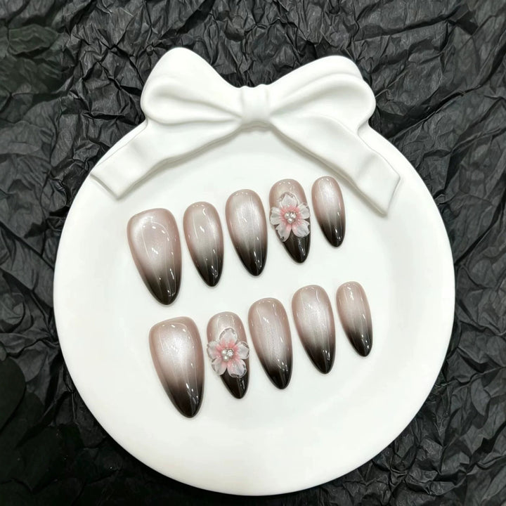 Press-On Nail Set with Floral and Ombre Design