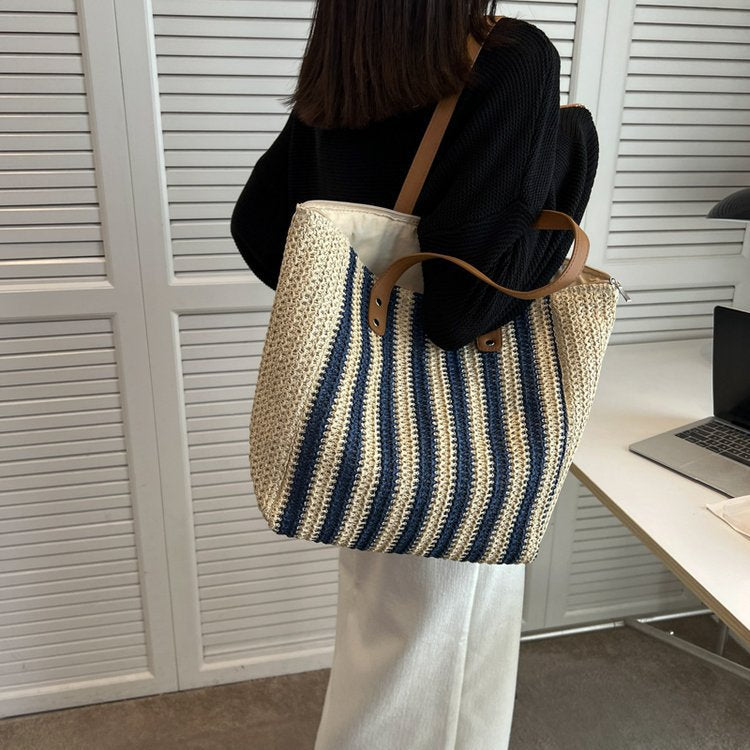 Stylish and Spacious Shopping Bag Made of Refined Straw Mix Stornfield
