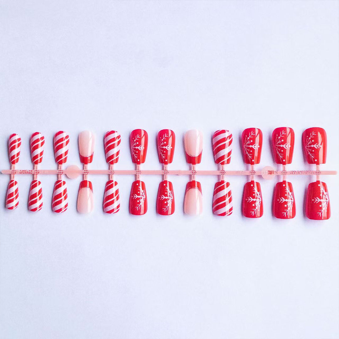 Artificial nails with festive winter design Stornfield