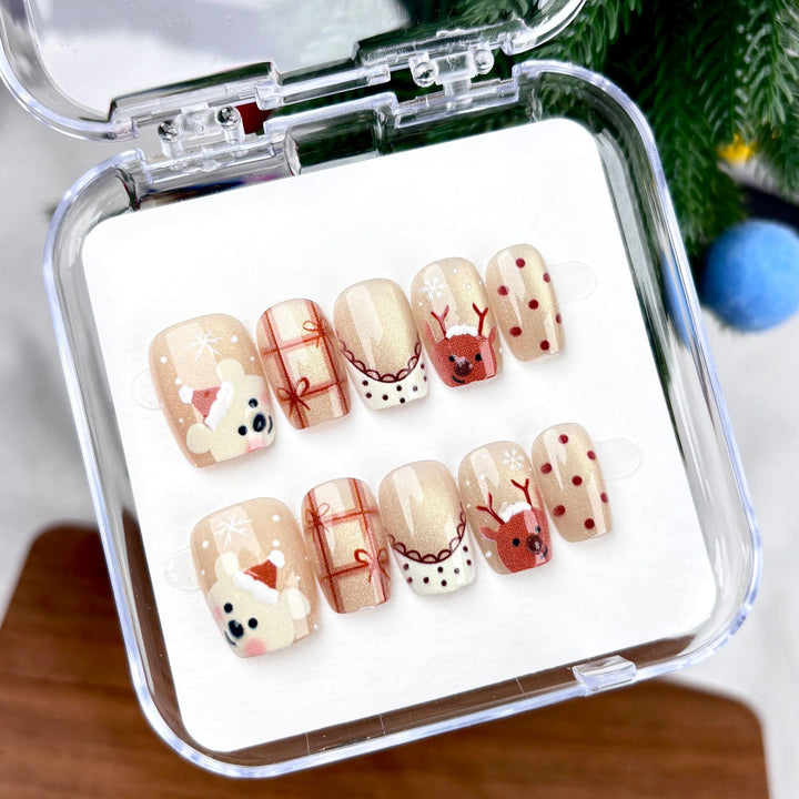 Themed Holiday Press-On Nail Art Set