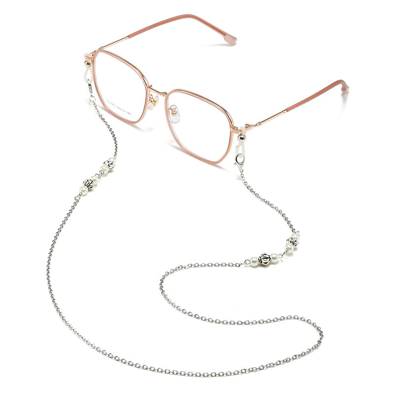Fashionable Eyewear with Decorative Chain Stornfield