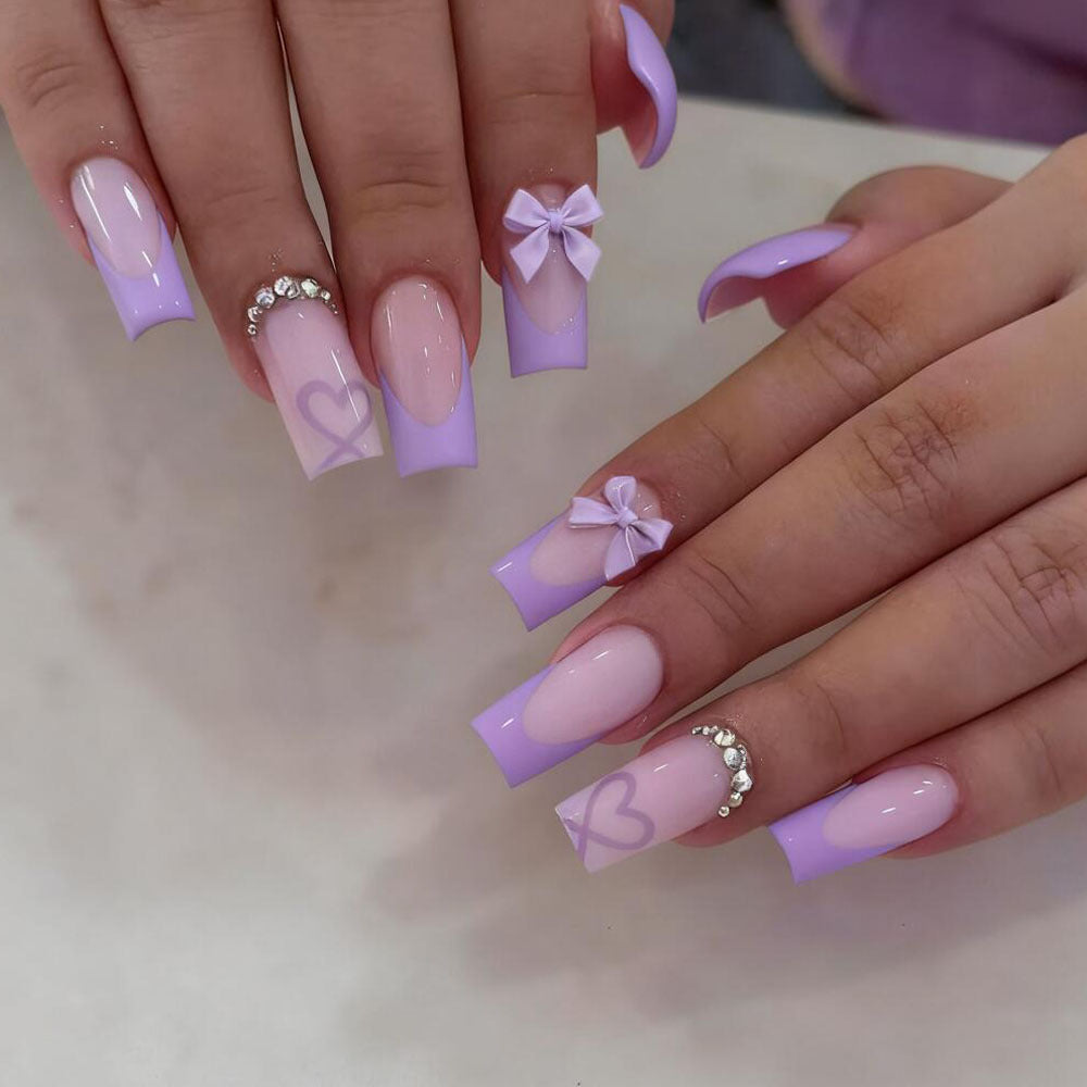 Artistic Statement Press-On Nails Stornfield