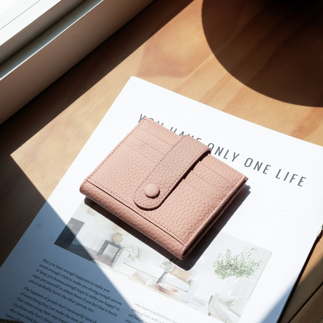 Textured Leather Cardholder Wallet