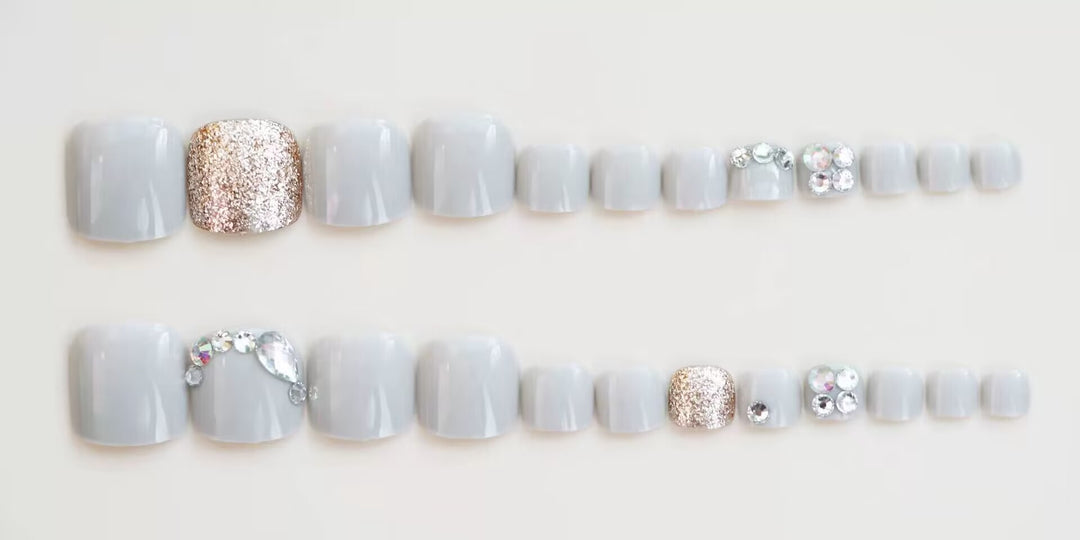 Premium Glittering Toe Nail Art Stornfield