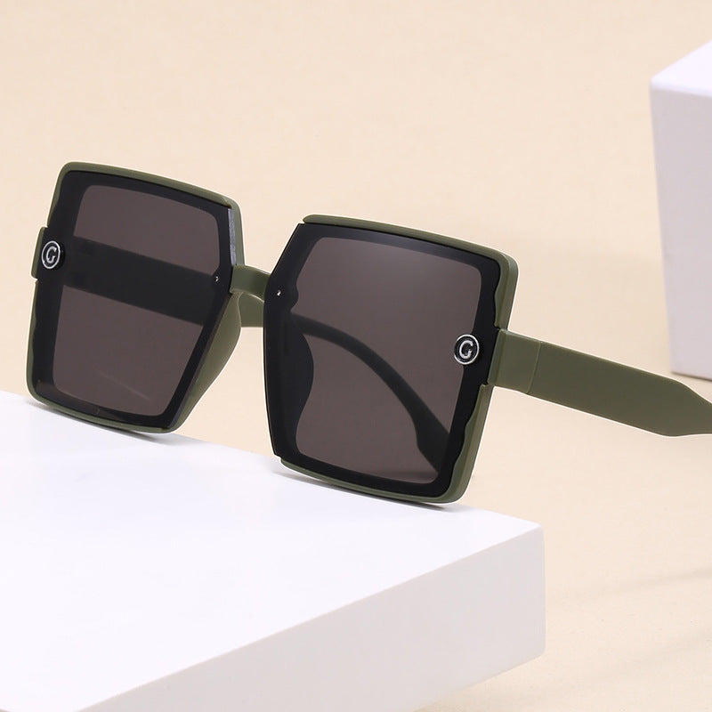 Women square sunglasses with modern design Stornfield