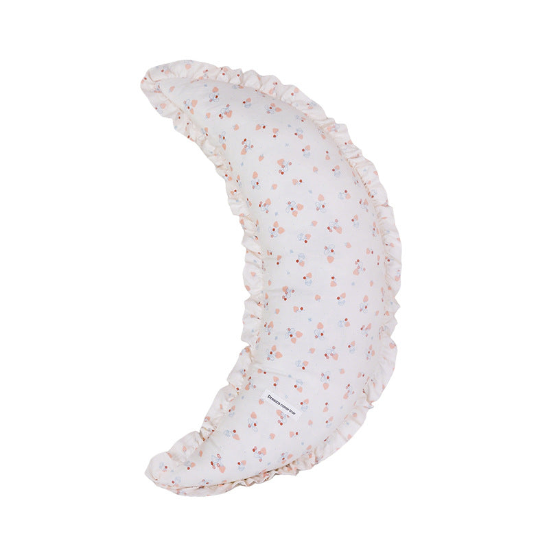 Mouth cushion with playful design Stornfield