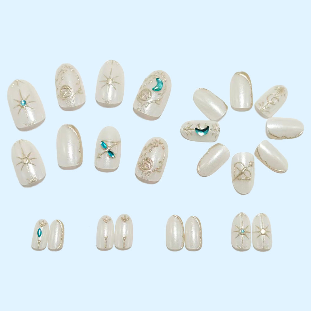 Artificial nails with noble glitter accents and symbol motif Stornfield