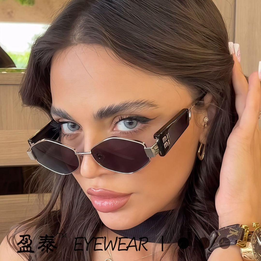 Women's Designer Sunglasses in Modern Mask Format Stornfield