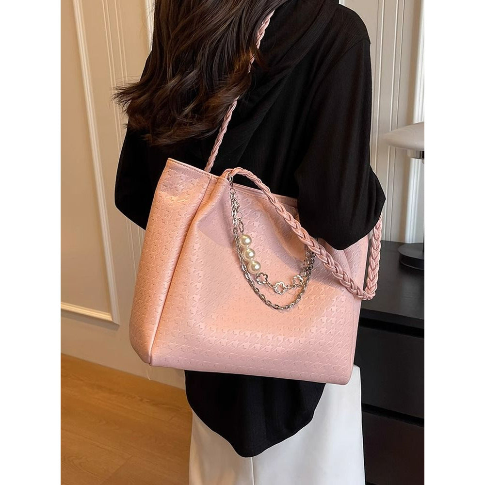 Luxurious Textured Handbag Stornfield