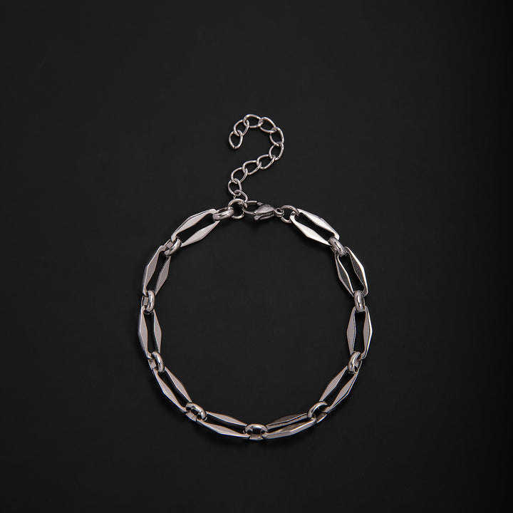Elegant Geometric Link Bracelet Stornfield