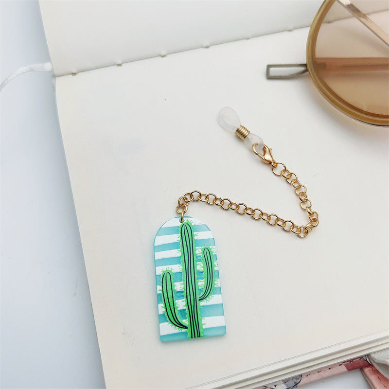 Heart-Designed Eyewear Chain Holder Stornfield