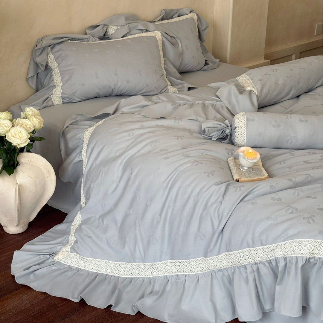 Linen-Blend Jacquard Floral Duvet Cover Set with Ruffled Hem and Decorative Bolster