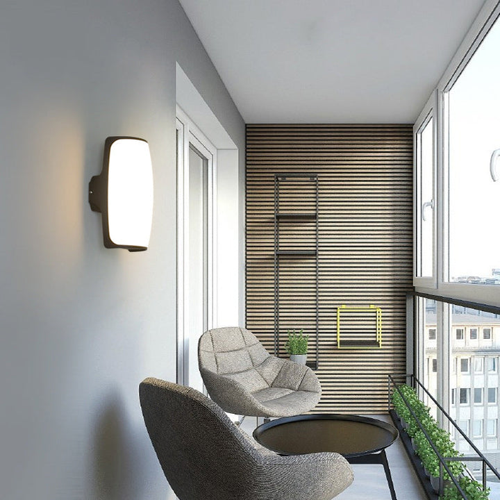 Waterproof Acrylic Curved Shade LED Outdoor Wall Sconce Lamp | Stornfield
