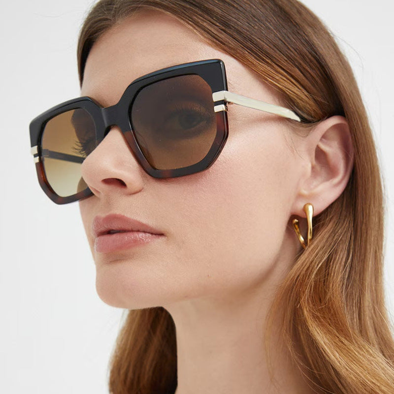 Women's geometric sunglasses with luxurious gold frame and polarized lenses Stornfield