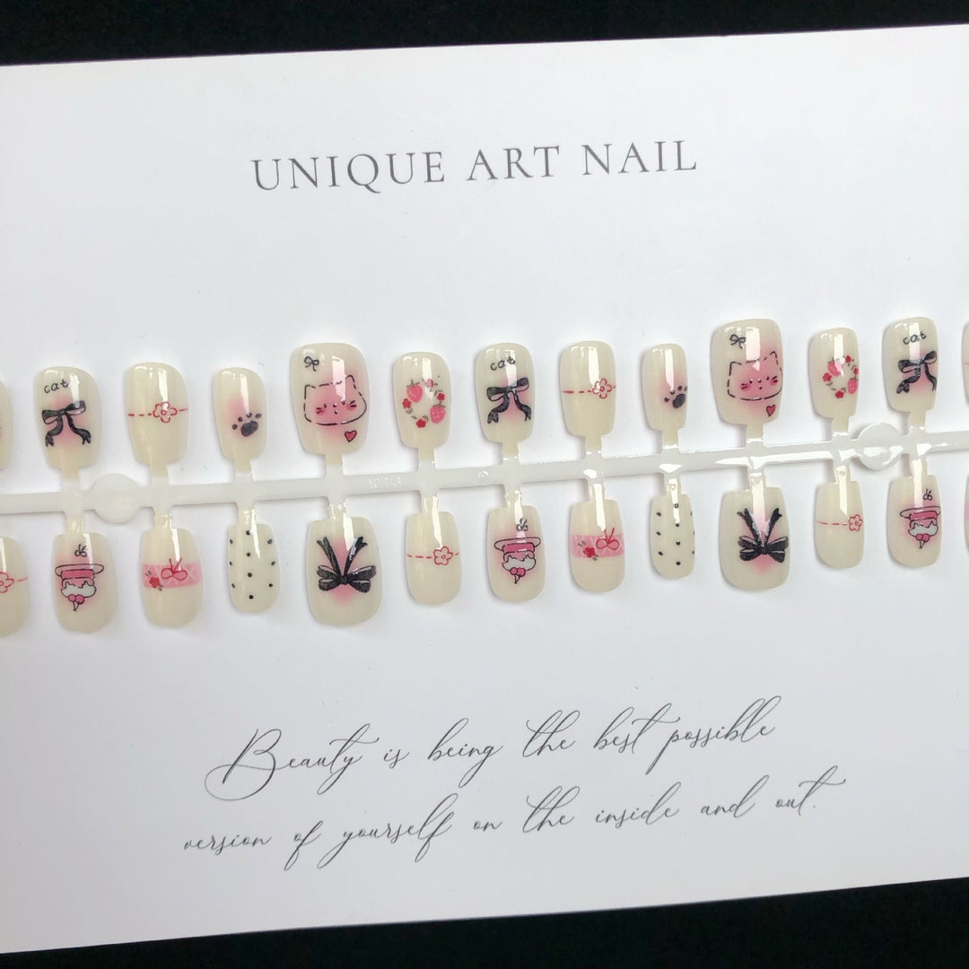 Whimsical Themed Decorative Press-On Nail Art Set