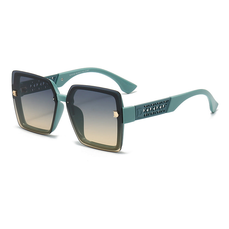 Ladies fashionable square sunglasses with sturdy frame and UV protection Stornfield