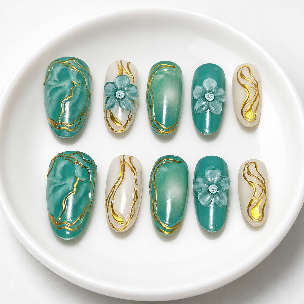 Decorative Floral Press-On Nail Art Set Stornfield