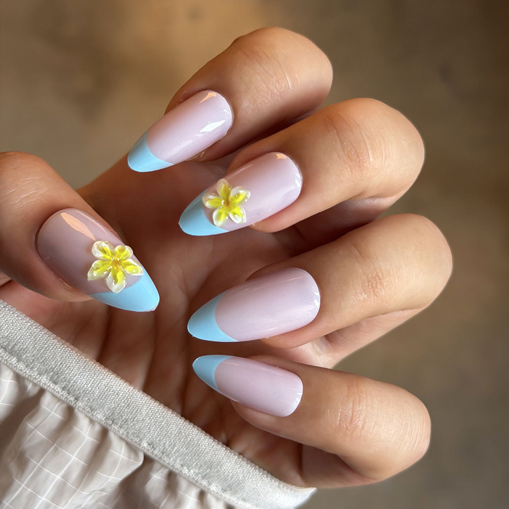 Floral-Designed Press-On Nail Set Stornfield