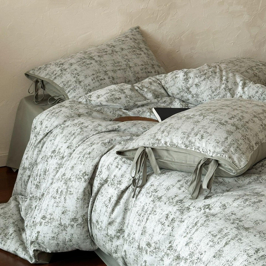 Cotton-Linen Toile Print Duvet Cover Set with Side Tie Closures