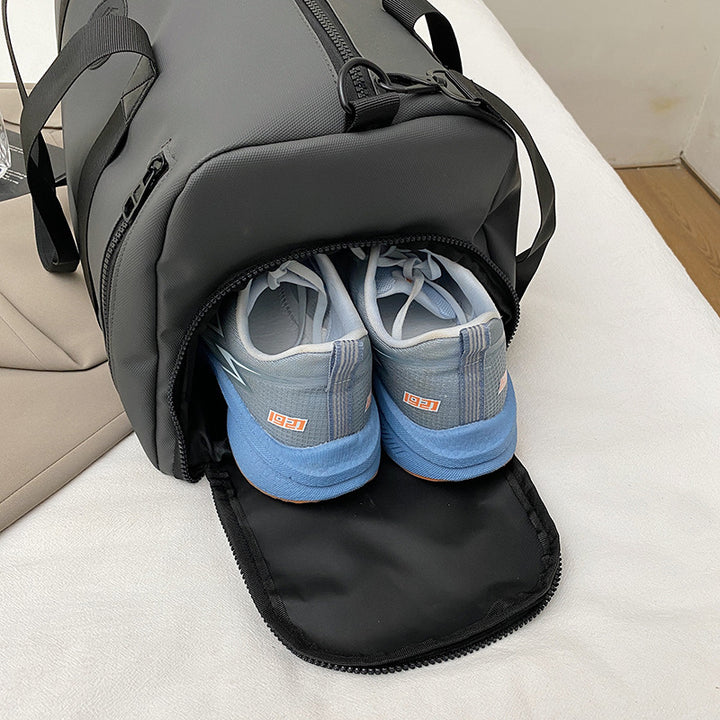 Sporty Duffel Bag With Many Compartments And Durable Material Stornfield