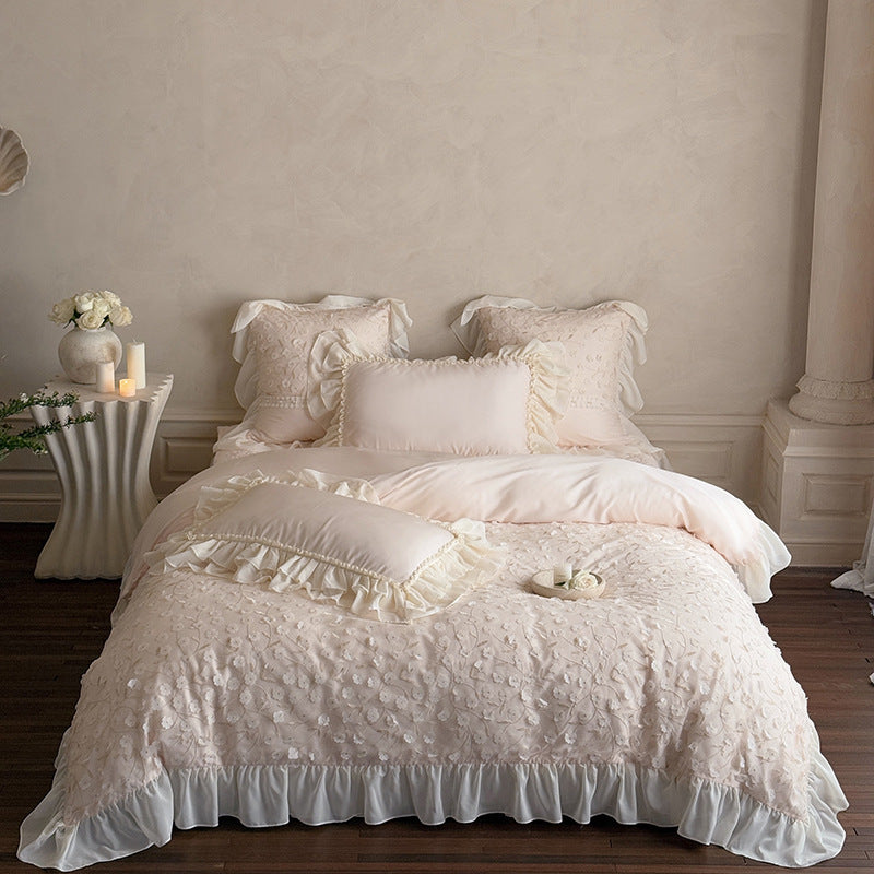 Romantic duvet cover set with floral embroidery, ruffled edge and decorative pillow