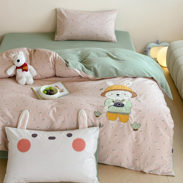 Children's Panda Appliqué Cotton Sateen Duvet Cover Set with Grid Print and Reversible Pillowcase
