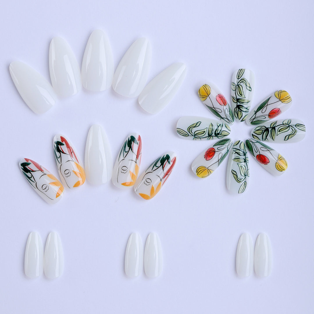 Artificial nails with floral patterns Stornfield